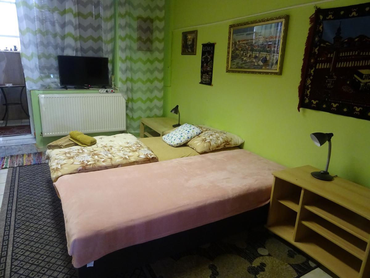 Milanna Apartment Breclav ภายนอก รูปภาพ